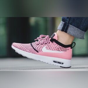 Pink Nike Sneakers very comfortable 7